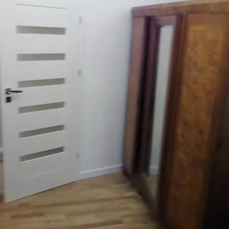 Mikro Center Micro منزل للإقامة